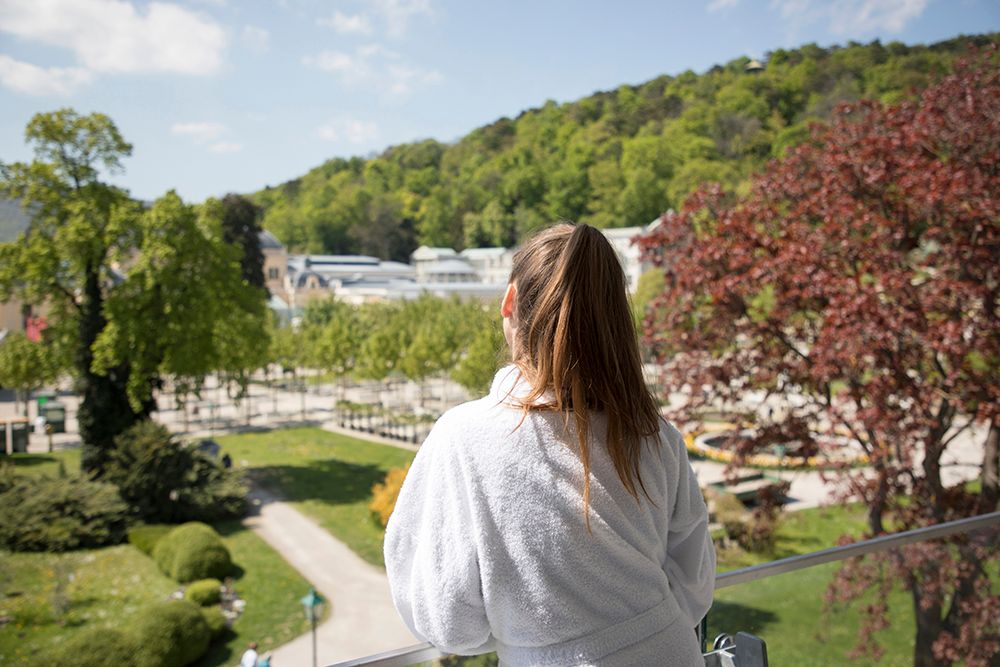 Relaxation in the heart of the park.