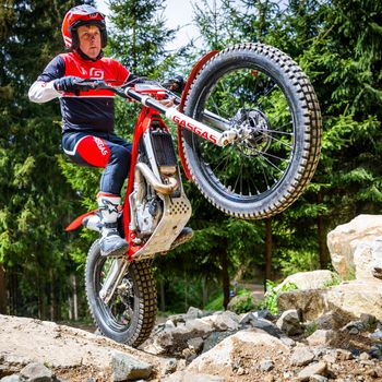 Trial Bike Free Riding with own Trial Bike
