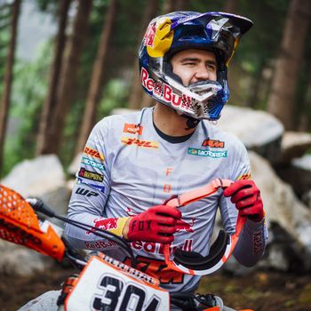 Go with your Pro Enduro with provided KTM Enduro Bike