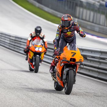 Go with your Pro On-road Bike