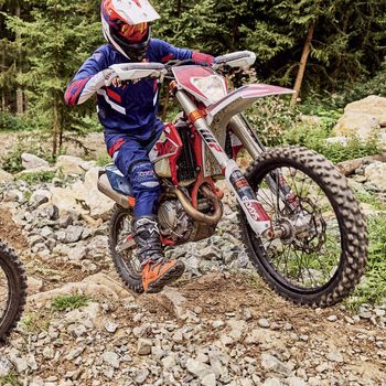 Enduro Training mit eigenem Enduro Bike