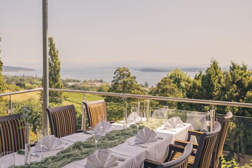 Gutschein für 1 Abendessen               für 2 Personen