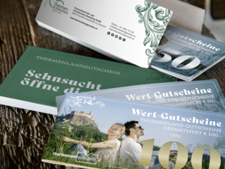 Thermenlandgutschein_Heft_Holz_Steiermark