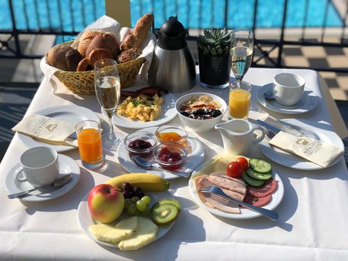 Frühstück für 2 Personen am Buffet