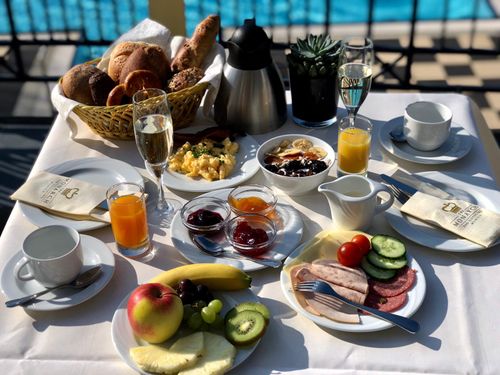 Breakfast for 2 people at the buffet